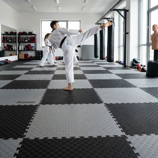 Sportago Tatami Taekwondo podložka 100x100cm čierna-sivá vzor 2