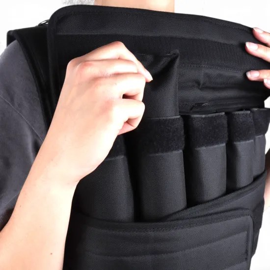 Otevřená horní klopa vesty Sportago Gravus s vyjímatelnými zátěžovými vaky