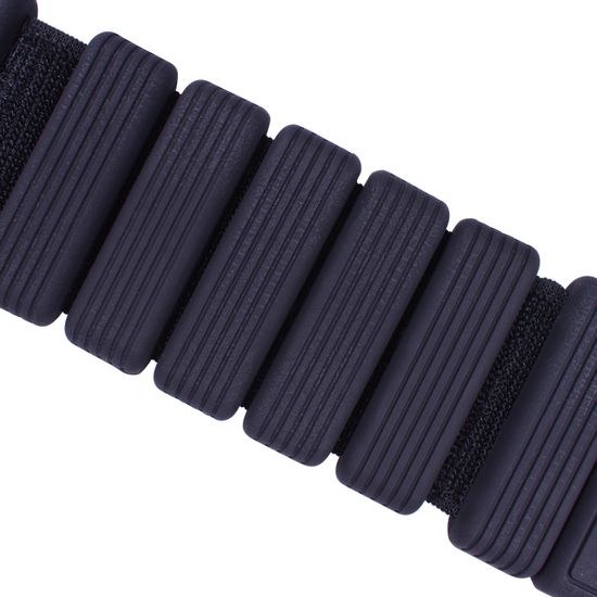 Sportago Fity Groove – detail drážkovaných článků, barva černá