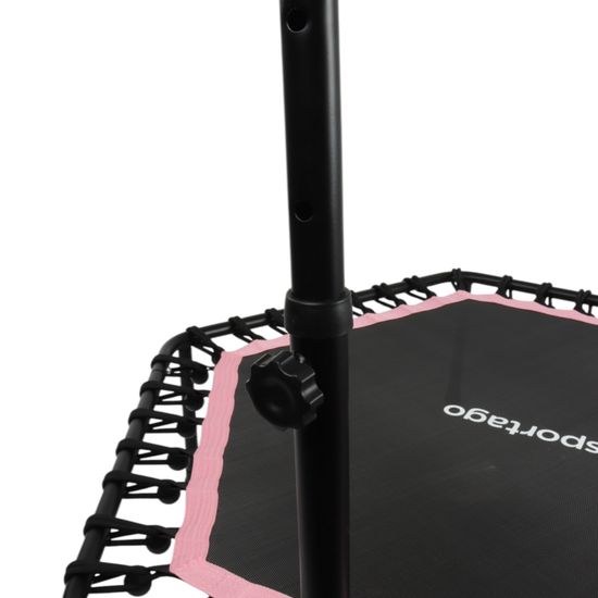 Detail upevnění nastavitelného madla trampolíny Sportago Whee