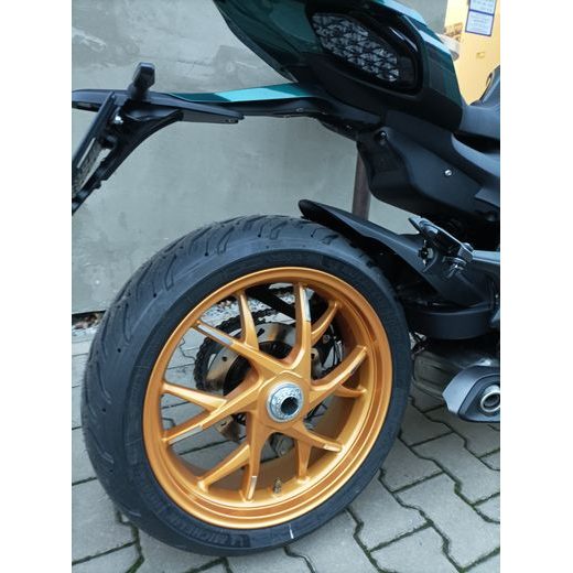 JD 750 BY JAWA RACING