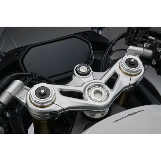 BENELLI TORNADO 550