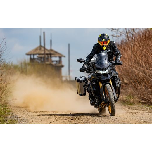 VOGE 900 DSX