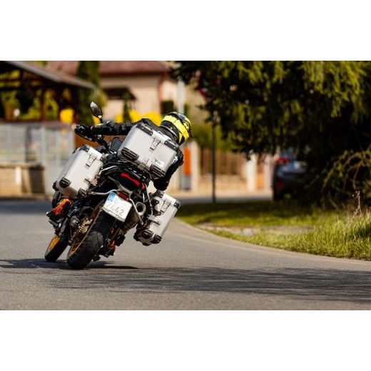 VOGE 900 DSX