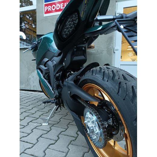 JD 750 BY JAWA RACING