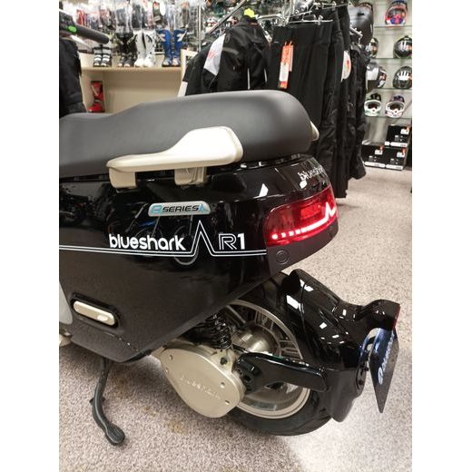 BLUESHARK R1 LITE L1E