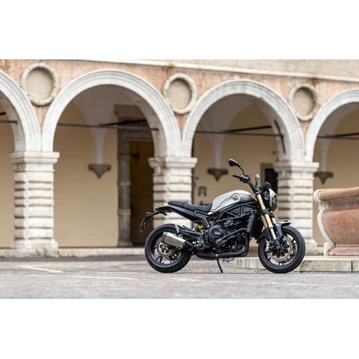 BENELLI LEONCINO 800