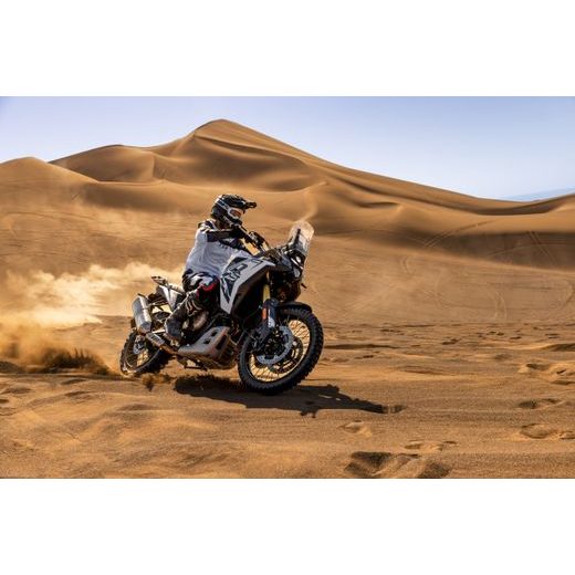 VOGE 800 RALLY
