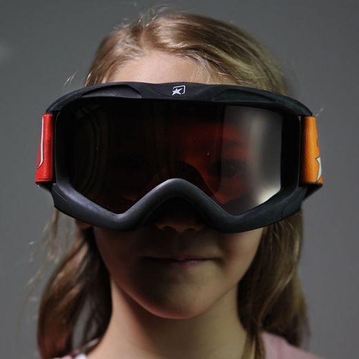 BRÝLE ARIETE SNOWY - KIDS 14930-NOO ČERNÉ, ORANŽOVÉ SKLA COMICS PÁSEK