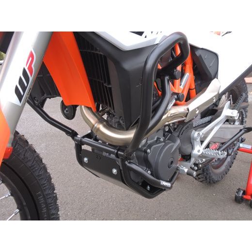 OCHRANNÉ RÁMY MOTORU RDMOTO CF124KD MATNÁ ČERNÁ VRCHNÍ A SPODNÍ