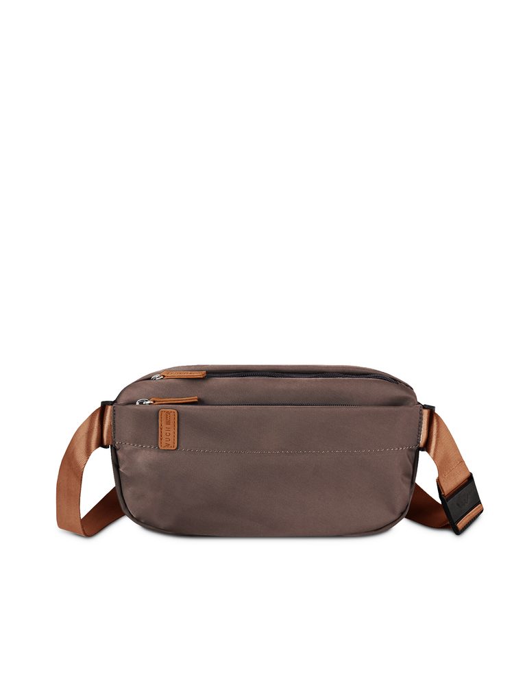 VUCH Inola Brown