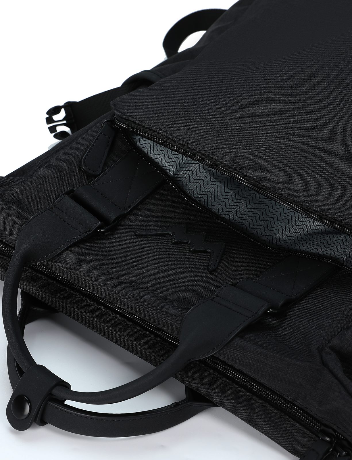 Lien 革黒バッグ TRION（鞄、財布） トートバッグ ボストンバッグ 2Way 本革