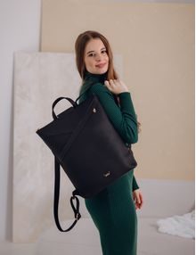 Florianna Dotty Black