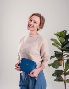 Faye Blue