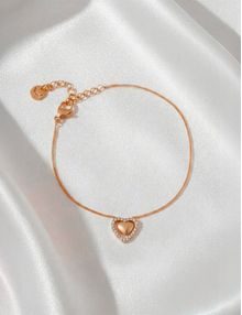 Amora Gold Bracelet