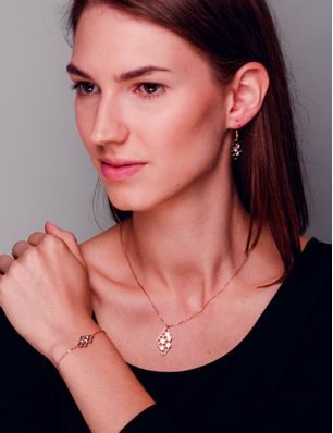 Dotty Rose Gold Necklace