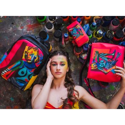 VUCH LIMITED – A World of Colors and Emotions