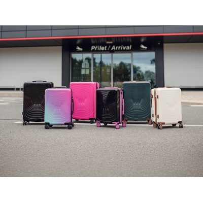 VUCH suitcases: Your travel companions