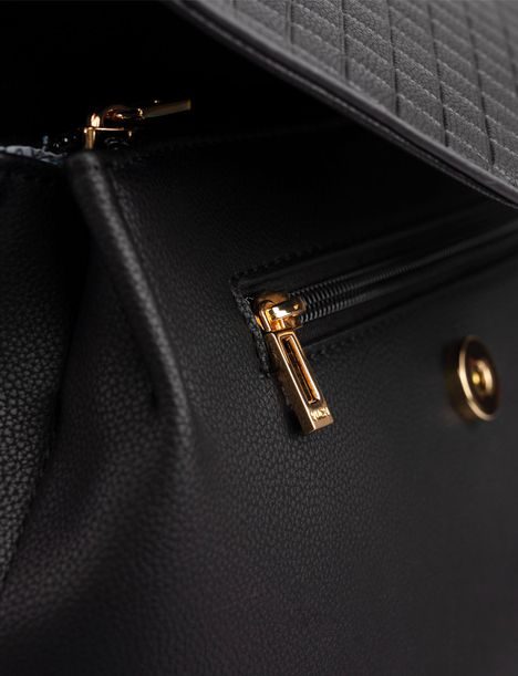 Linton Diamond Black