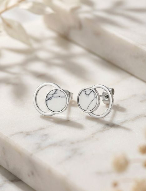 Hirea Silver earrings