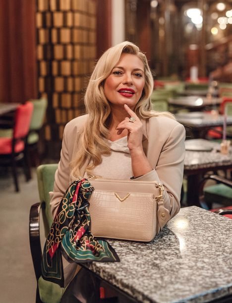 Sassy Elegance Beige