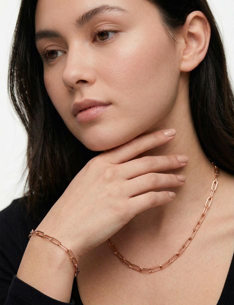 Elar Rose Gold Necklace