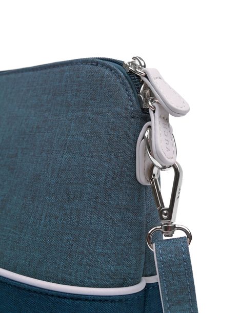 Cara Canva Blue