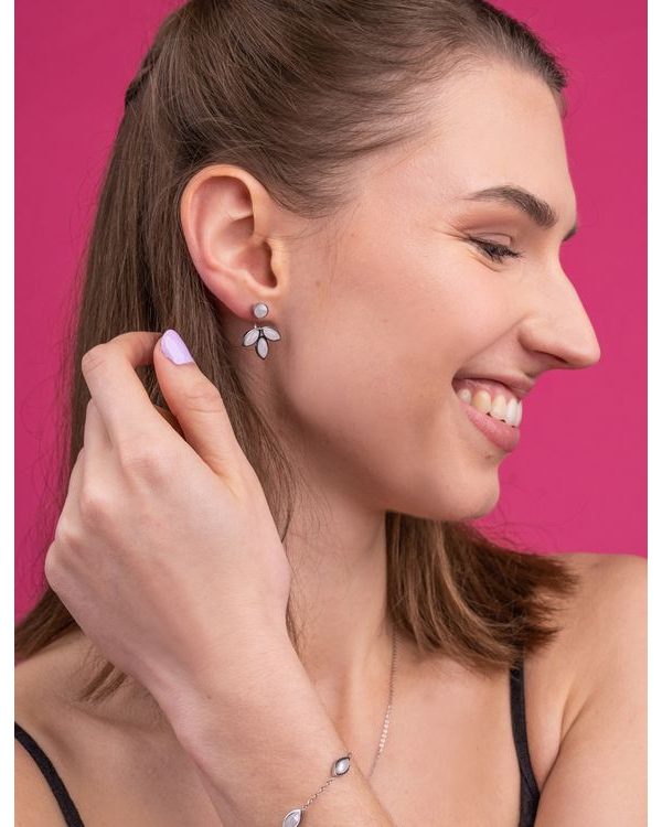 Moon Lilies earrings