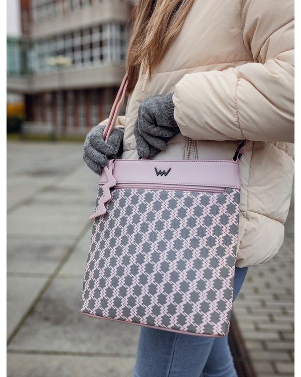 Carlene Pink