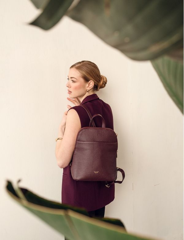 Filipa Grace Wine Red