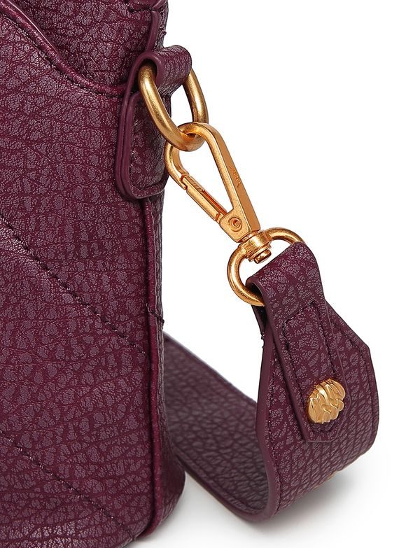 Fossy Belle Wine Red