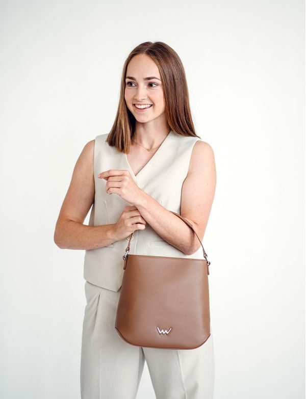 Anerien Brown