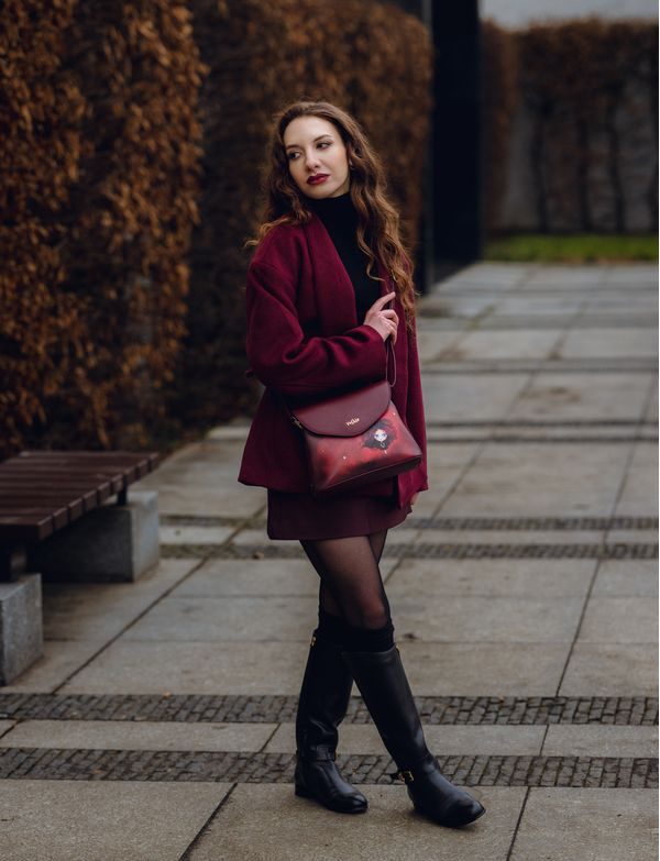 Laura Flap Crossbody Bag