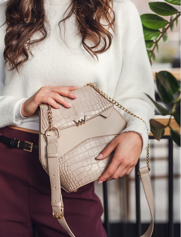 Selena Beige