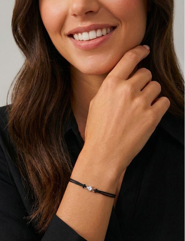 Ama Black Bracelet