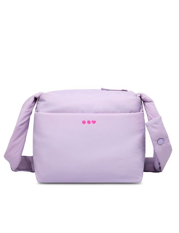Cara Fluffy Lila
