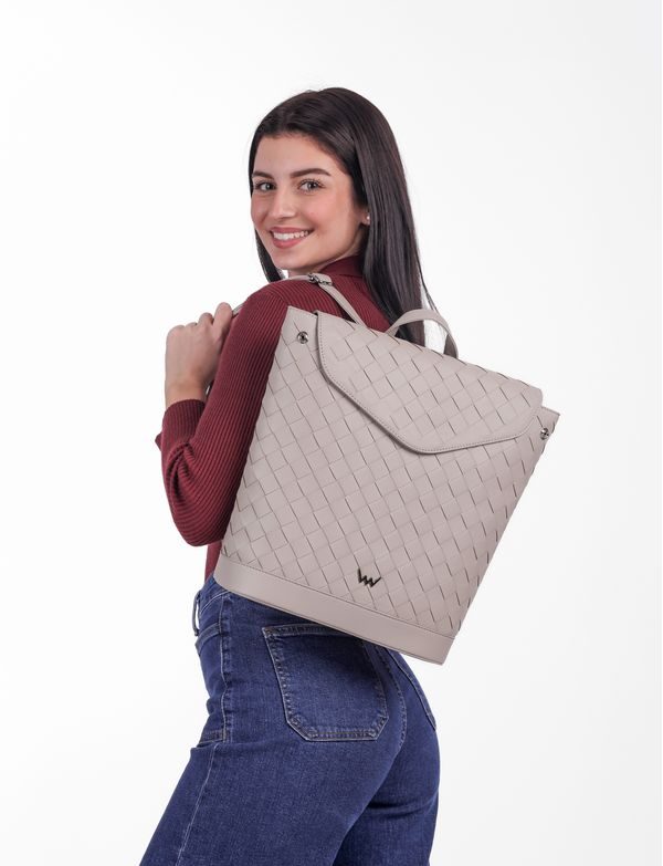 Joanna Intrecciato Beige