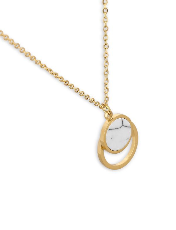Gold Hirea necklace