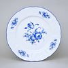 Talíř mělký 25 cm, Thun 1794, karlovarský porcelán, BERNADOTTE modrá růže, MODRÁ linka