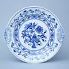 Cake plate with handles 28 cm, Original Blue Onion Pattern