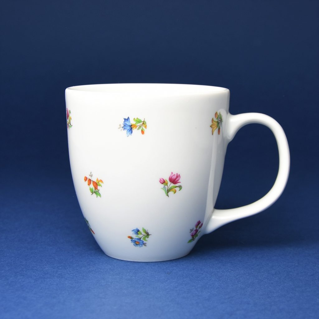 Mug Houston 0,4 l, házenka, Thun 1794 - Thun 1794 - Hazenka flowers -  Porcelain Stara Role a G. Benedikt 1882, by Manufacturers or popular decors  - Dumporcelanu.cz - český a evropský porcelán, sklo, příbory