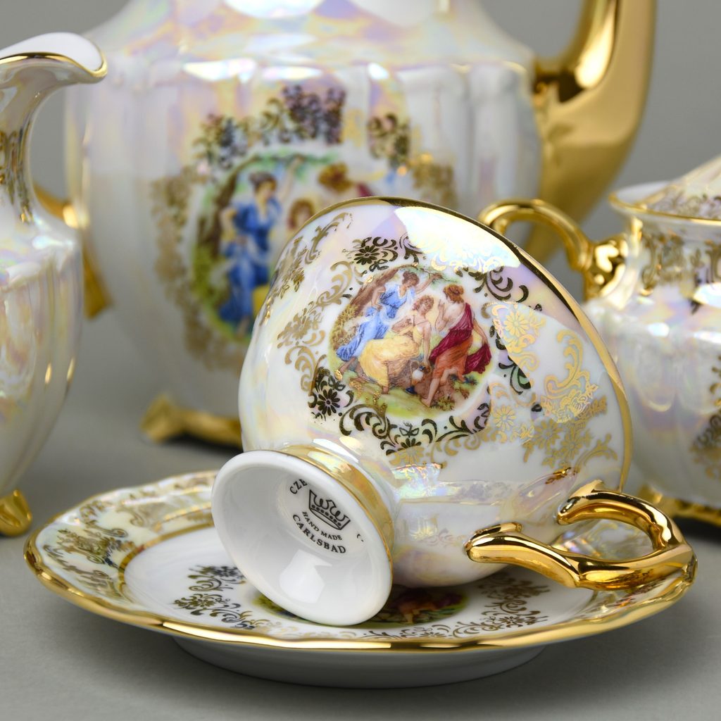 Coffee set for 6 pers w/ small low cups, The Threee Graces