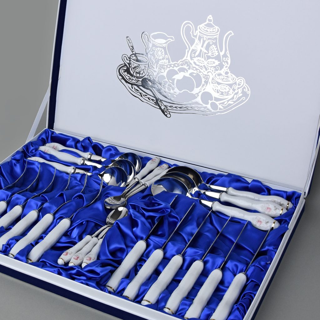Cutlery set 24 pieces, Bernadotte roses, Toner cutlery - Thun 1794 - Toner  cutlery / Flatware - by Manufacturers or popular decors - Dumporcelanu.cz -  český a evropský porcelán, sklo, příbory