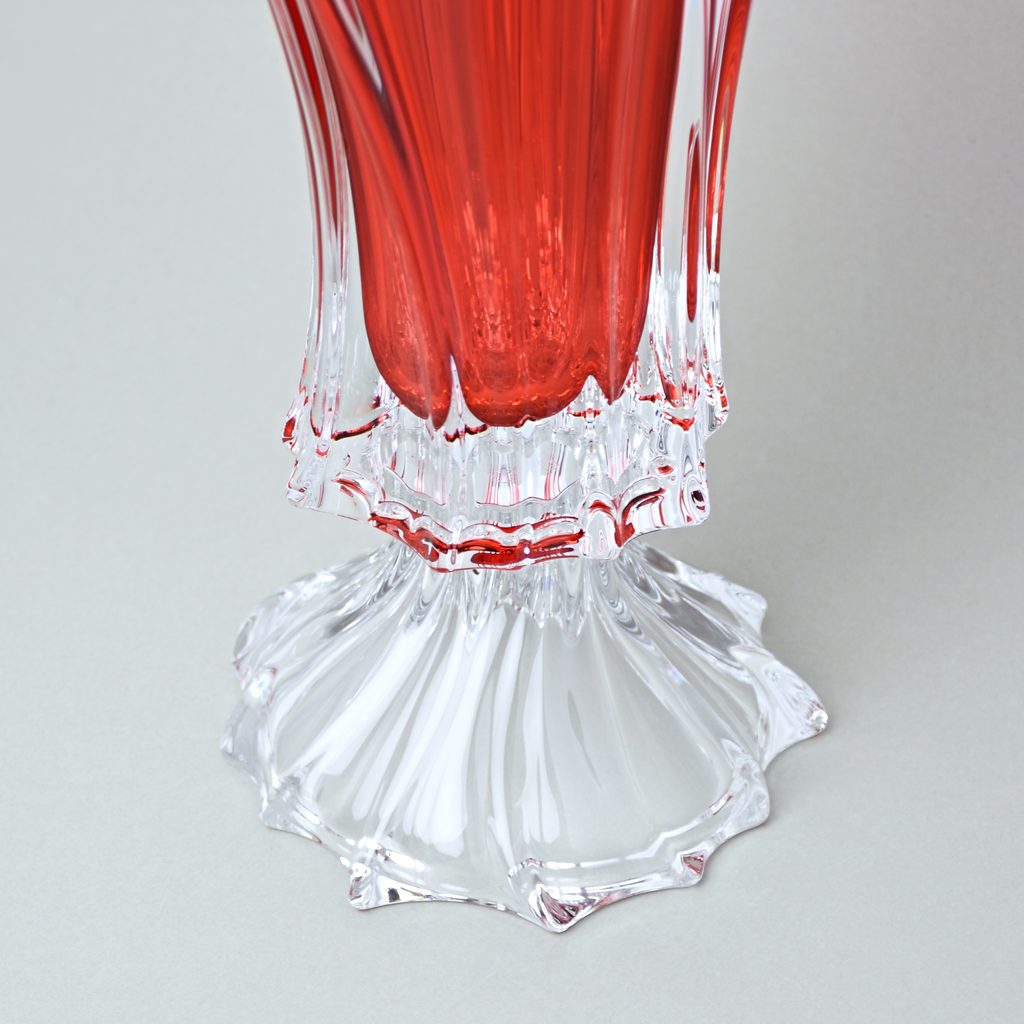 Crystal Vase on Stand - Red, 40 cm, Aurum Crystal - Bohemia Crystalex a  Crystalite Bohemia - Crystal and glass - by Manufacturers or popular decors  - Dumporcelanu.cz - český a evropský porcelán, sklo, příbory