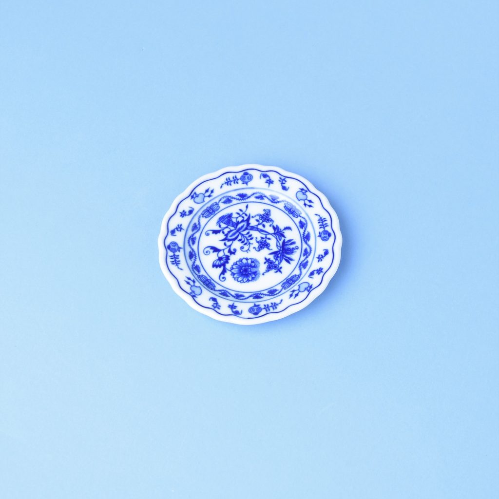 Dinner plate mini 9 cm, Original Blue Onion pattern Cibulák (Blue Onion pattern) Miniatures