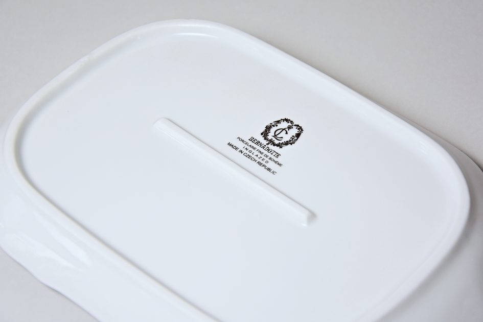 Platter small 23 cm, Thun 1794, BERNADOTTE blue flower - Thun 1794 ...