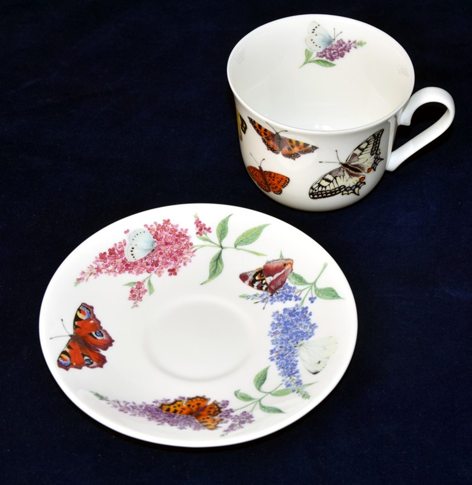 Butterfly garden: Cup 420 ml + saucer breakfast, Roy Kirkham fine