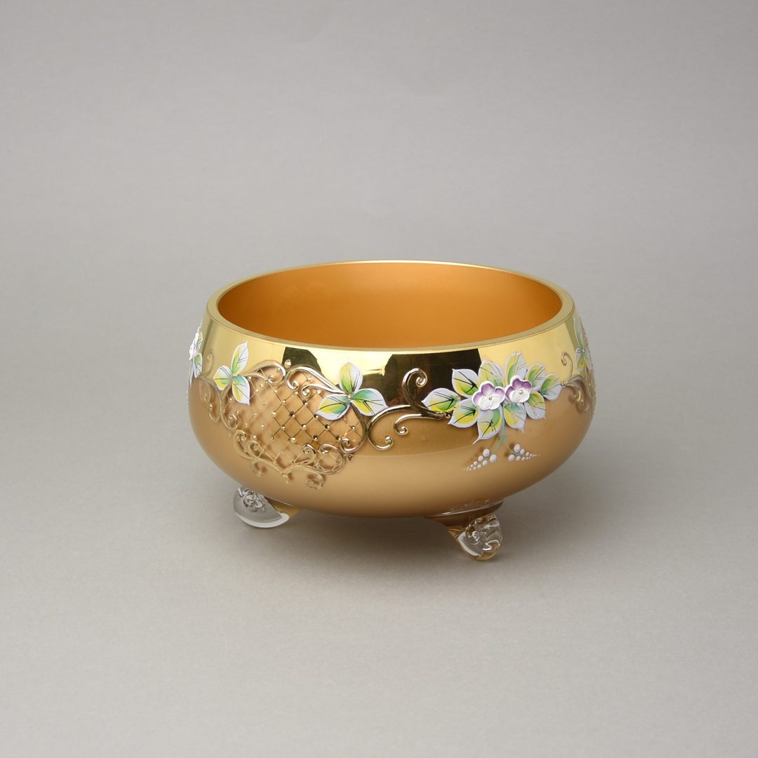 Pure undecorated / hand-cut and hand-decorated crystal bowls of