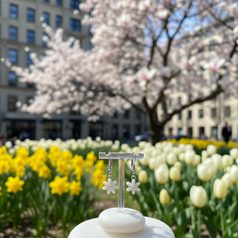 Earrings: Blue Hearts, Porcelain Jewels Studio Mallys