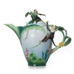 Monkey mischief design sculptured porcelain teapot 23 cm, FRANZ Porcelain